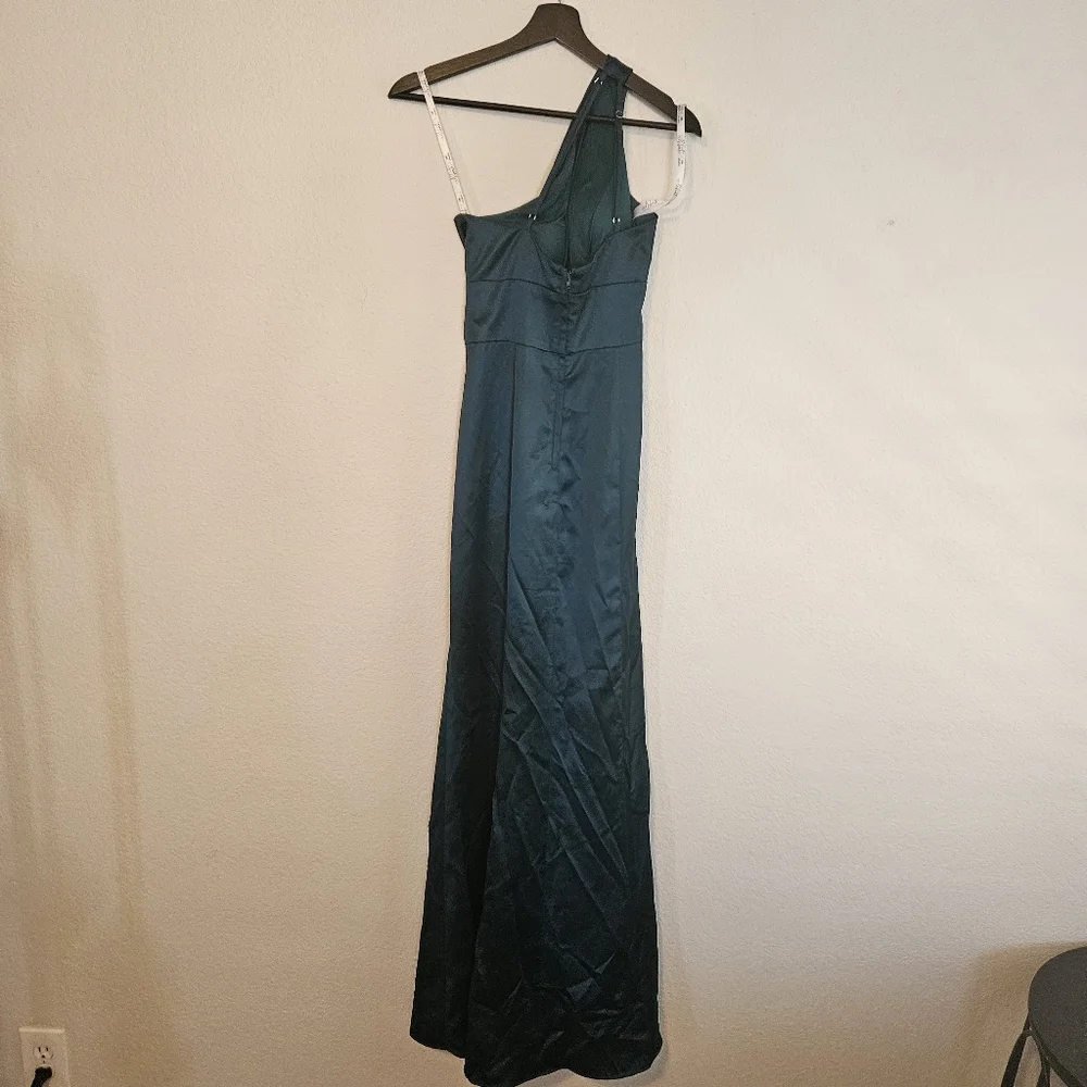 One Shoulder Long Satin Gown - Picture 4 of 8